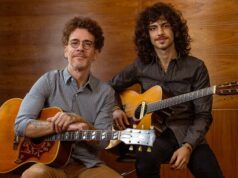 Nando Reis e o filho fazem show em Bananeiras