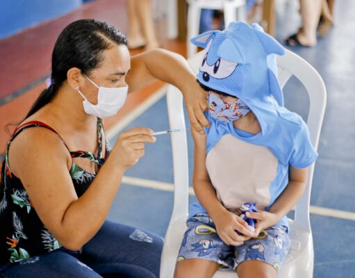 João Pessoa vacina crianças contra a Covid-19