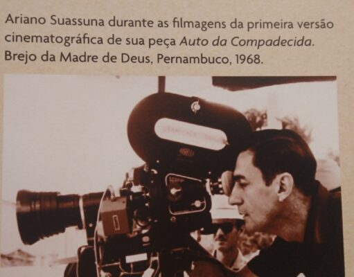 Exposição Armorial 50 anos foi prorrogada, em Campina Grande