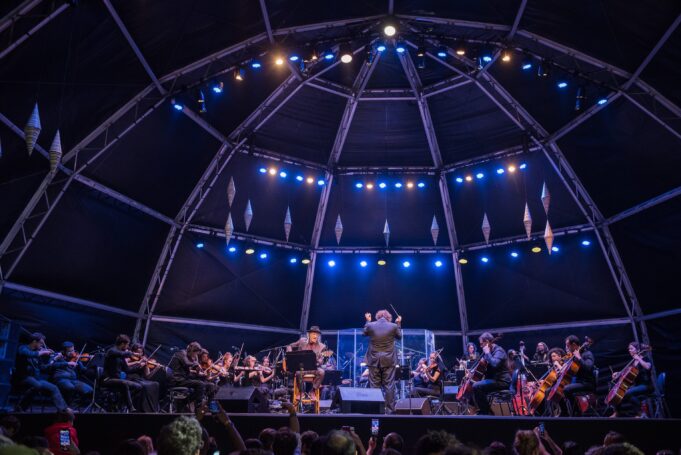 Lanc-#807amento-Valencianas-II-03---Praia-de-Copacabana---Foto-I-#769risZanetti