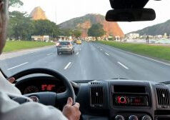 TV Brasil lança “1 dia na MEC, 100 anos no Rádio”