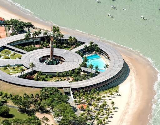 Uma força-tarefa pelo Hotel Tambaú