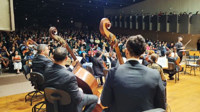 Orquestra Sinfônica faz concerto especial de aniversário de JP