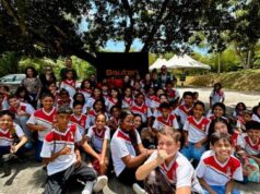 Bauten leva crianças para um dia de natureza