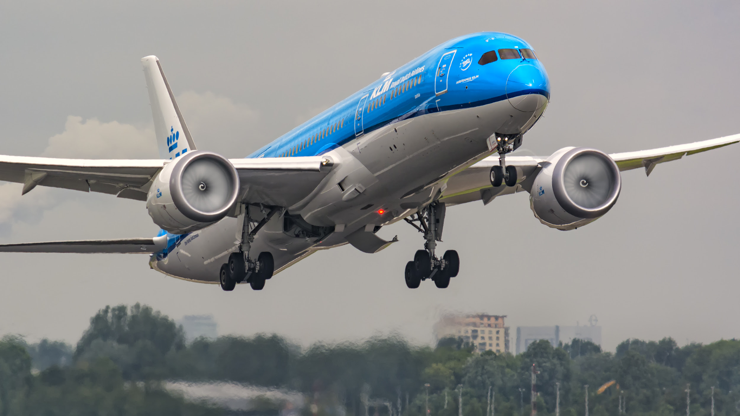 KLM lança novos voos: Confira os destinos