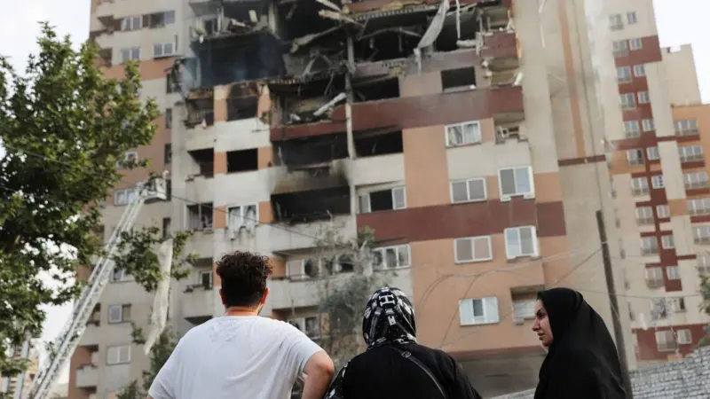 Irã ameaça atacar bases americanas, do Reino Unido e da França caso ajudem Israel