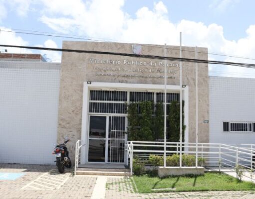 Mais de 15 inquéritos estão na Justiça por descumprimento do Gabarito na orla