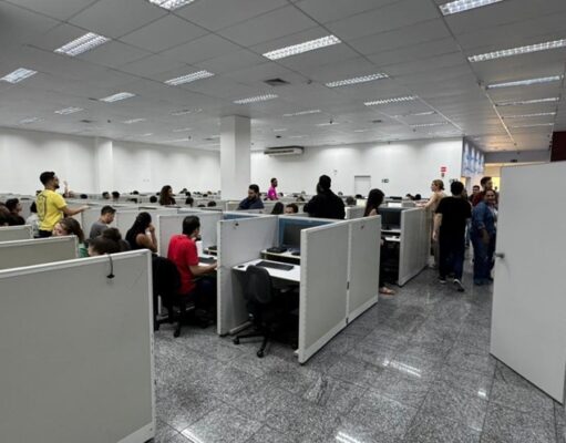 Hugo Motta e Nabor Wanderley inauguram nova unidade da AeC em Patos,PB