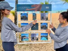 GHC recepciona com água de côco, picolés e guia para turistas