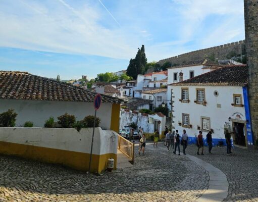 Óbidos: a vila medieval apaixonante, pertinho de Lisboa