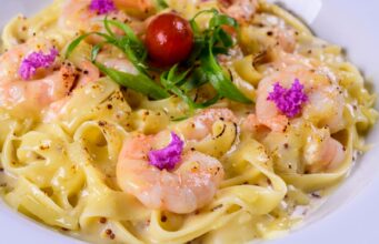 Canoa dos Camarões abre todos os dias do feriado canoa3