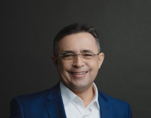 Abril: mês de conscientização do Parkinson dr neuton magalhaes 2