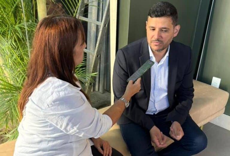 rosa aguiar entrevista mike siveira