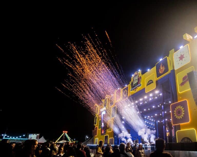 Elba, Ton Oliveira e Waldonys nesta quarta, 24, em Cuité palco em cuité são joao 2026