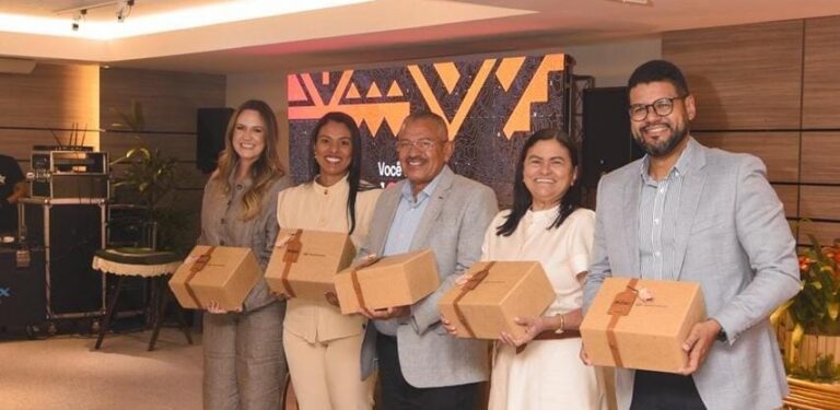 fundadores e dirigentes da dental center